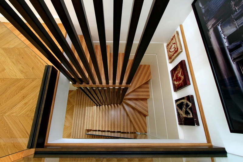 Almari Interiors